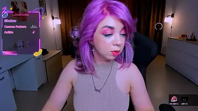 littleSiyfairy from StripChat