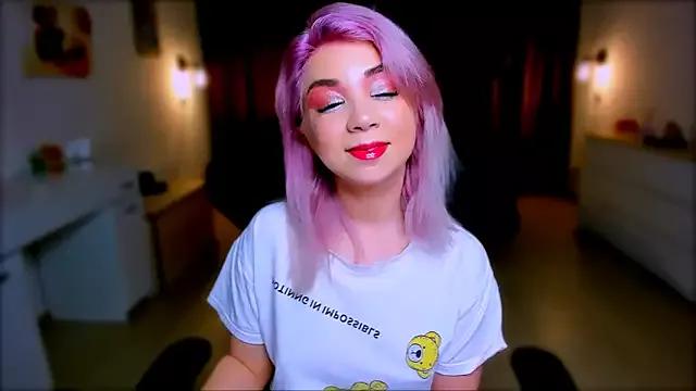 littleSiyfairy from StripChat