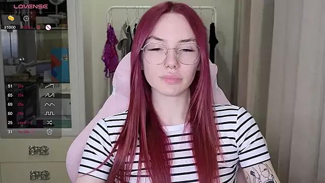 Explore our live girls sluts from our Custom and Multi clubs and checkout exclusive access to highly interactive content, such as shape, hair, titties, pussy type and many more.