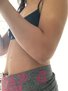 liviaduarte08 from StripChat