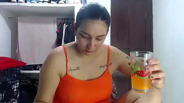 liz_dirty from StripChat is Freechat