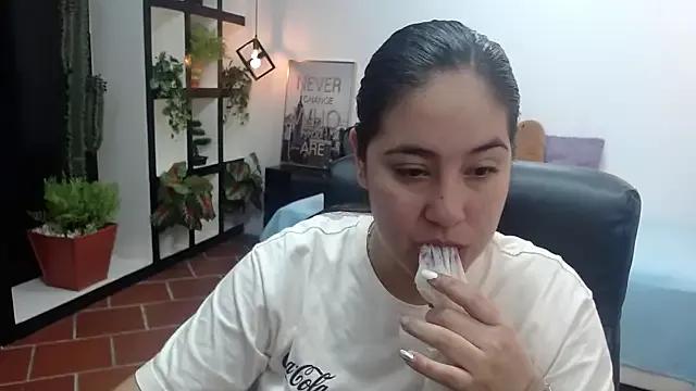 lizzaxs from StripChat