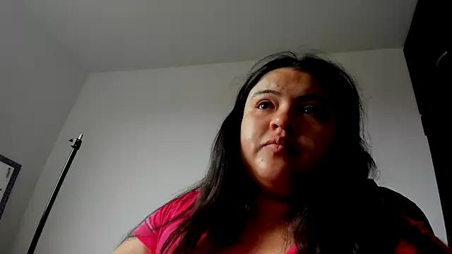 Explore our live girls sluts from our Custom and Multi clubs and checkout exclusive access to highly interactive content, such as shape, hair, titties, pussy type and many more.