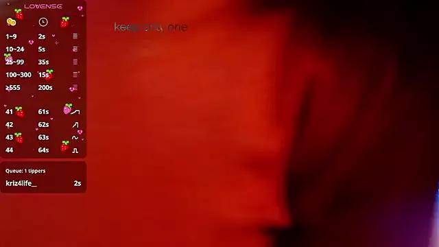 lizzie_hills from StripChat