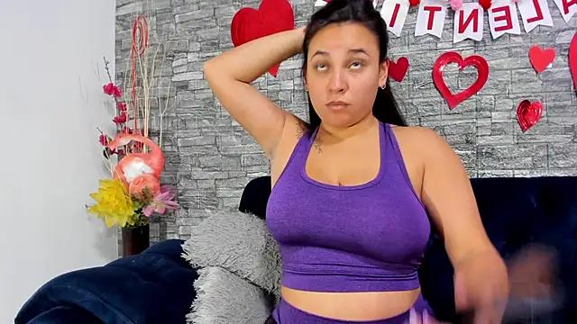 LizzRouse from StripChat
