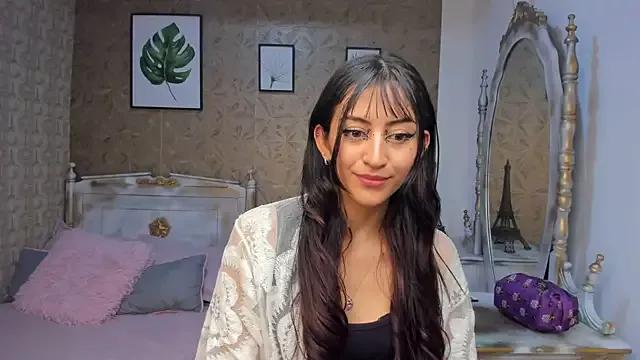 Lizzy_delux from StripChat