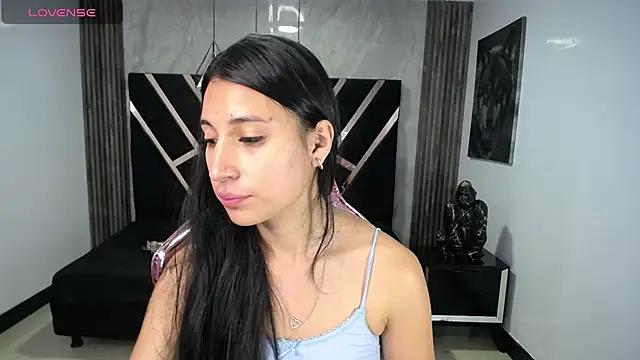 lizzyluk_ch from StripChat