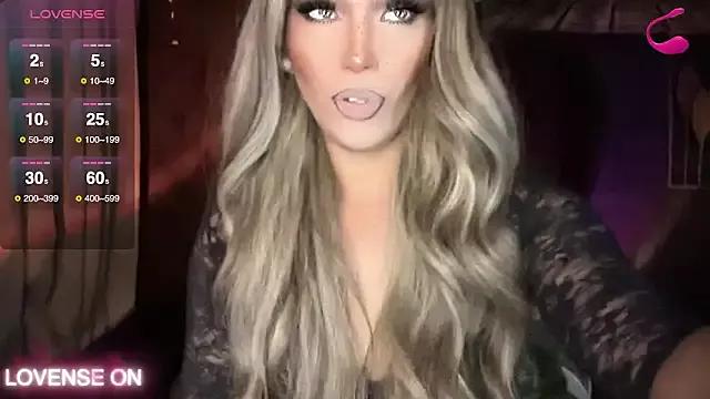 Lo_la_69 from StripChat