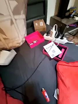 Photos of LoLa-69-X from StripChat is Freechat