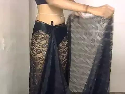 lola-__ from StripChat