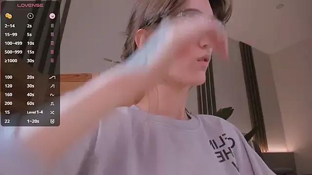 Lola_Missy from StripChat
