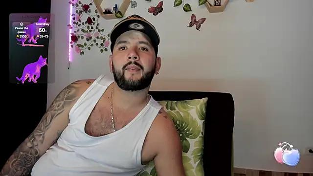 lola_n_apolo from StripChat