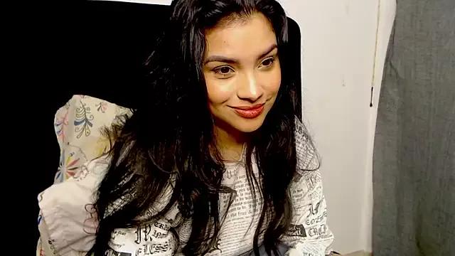 lolaa_staars from StripChat