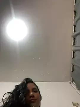 lolaa_staars from StripChat