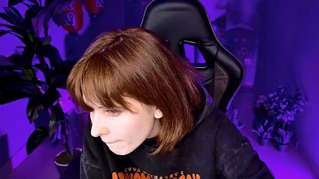 LolaAsmus from StripChat