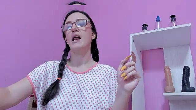 LolaBoobs from StripChat