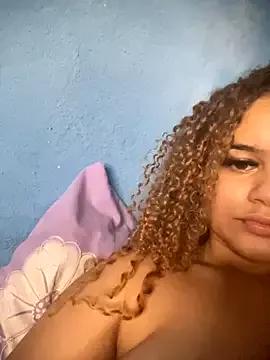 Lolacavalona from StripChat