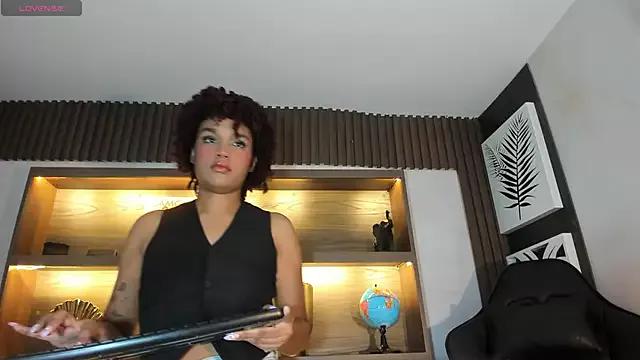 loladupont from StripChat