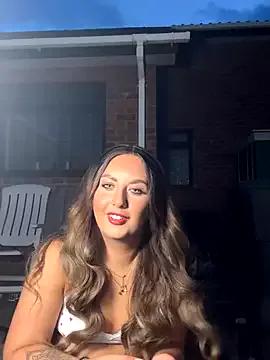 Photos of LolaParkss from StripChat is Freechat