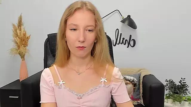 LolaWilsons from StripChat