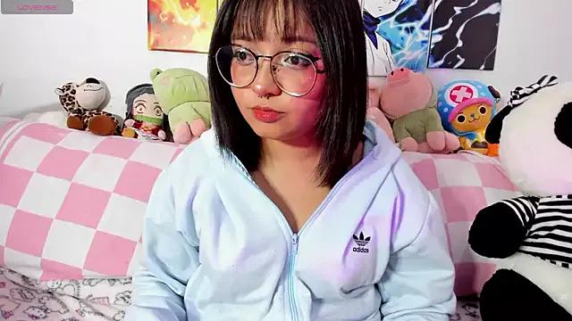 Lolii_Zoe webcams show profile image 