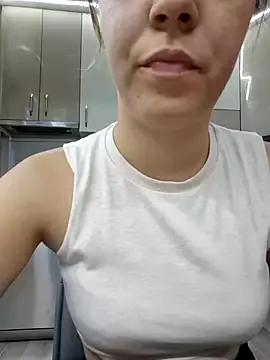 Lolitanatasha01 from StripChat
