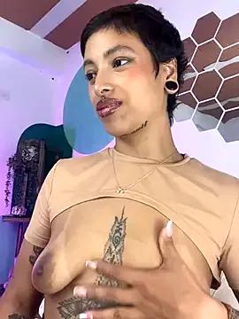 LollaByer from StripChat