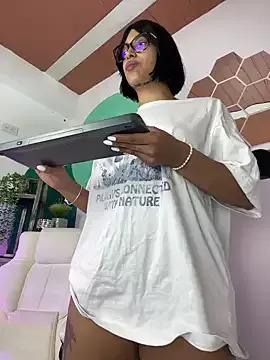 LollaByer from StripChat