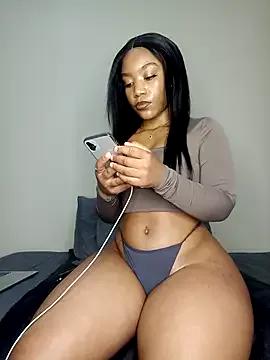 LollyPop_23 from StripChat