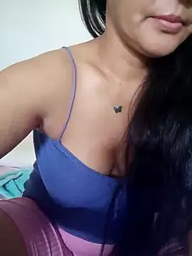 lolo890 from StripChat