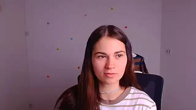 Loon_Amore from StripChat