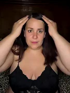 Loracurvyy webcams show profile image 