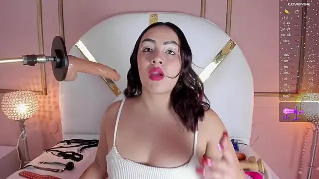 LorenaGate from StripChat is Freechat