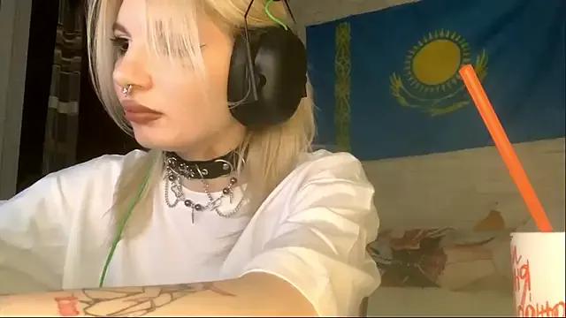 LorrineBurgert webcams show profile image 