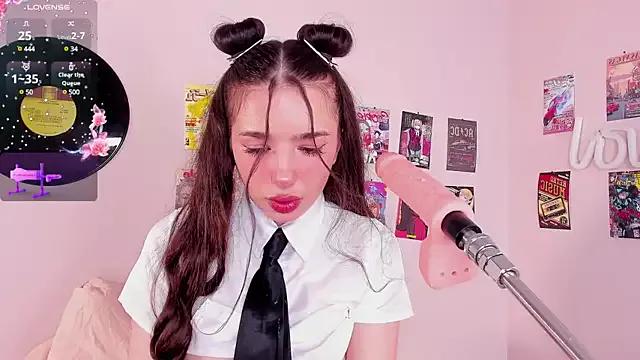 Explore our live girls sluts from our Custom and Multi clubs and checkout exclusive access to highly interactive content, such as shape, hair, titties, pussy type and many more.