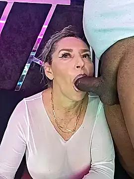 Lossexycacha from StripChat