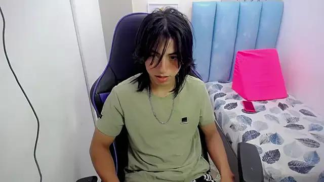 louis_baltazar from StripChat is Freechat