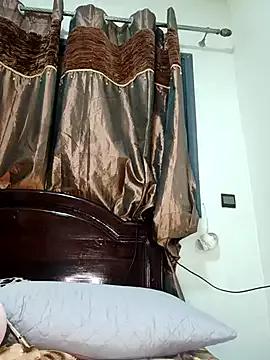 Louli_ta from StripChat