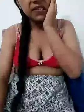 Love-rani on StripChat