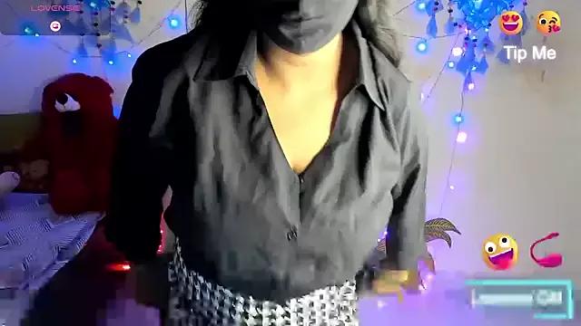 Love_Winss from StripChat is Freechat