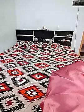 LoveLy-Soneya from StripChat is Freechat