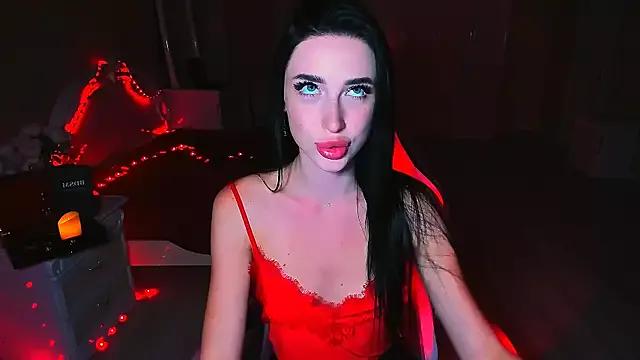 Explore our live girls sluts from our Custom and Multi clubs and checkout exclusive access to highly interactive content, such as shape, hair, titties, pussy type and many more.