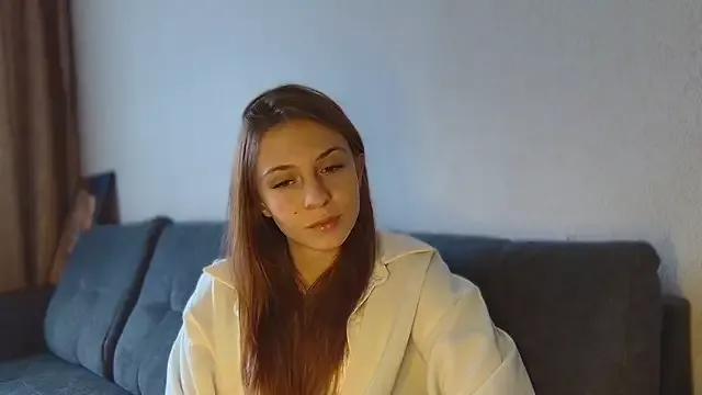 Explore our live girls sluts from our Custom and Multi clubs and checkout exclusive access to highly interactive content, such as shape, hair, titties, pussy type and many more.
