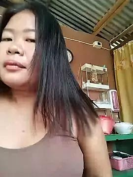 Lovelywoman43 from StripChat is Freechat