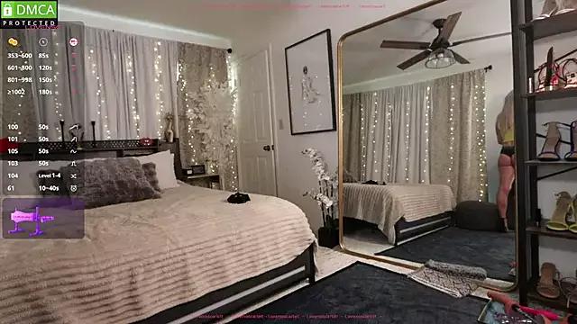 Explore our live girls sluts from our Custom and Multi clubs and checkout exclusive access to highly interactive content, such as shape, hair, titties, pussy type and many more.