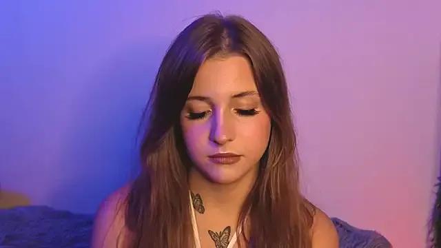LoveSeekins from StripChat is Freechat
