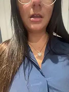 Explore our live girls sluts from our Custom and Multi clubs and checkout exclusive access to highly interactive content, such as shape, hair, titties, pussy type and many more.