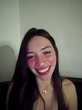 Loveuu-bae webcams show profile image 