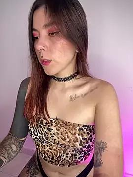 luccianagreyy from StripChat