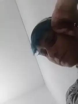 Luci_Salu from StripChat is Freechat